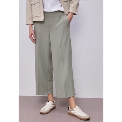 7/8 High Waist broek met wijde pijpen in casual pasvorm
