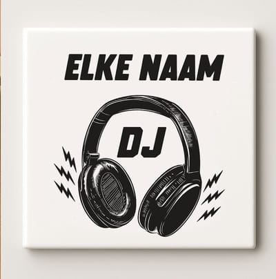 Gepersonaliseerde DJ Naam Keramische Tegel – Koptelefoon Muziek Wanddecoratie – Cadeau voor Muziekliefhebbers – 15 × 15 cm