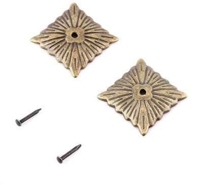 100 Stuks Vintage Bekledingsnagels voor Meubels, Antieke Studs en Decoratieve Tacks in Brons, Perfect voor Sofa en Deuren