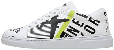 DOGO Ace Dames Sneakers - New York Ticket 37