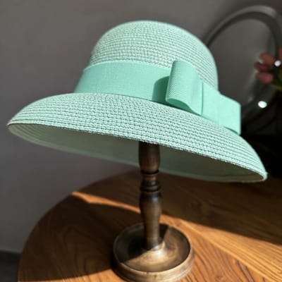 Chapeau d'été Petit bord Chapeau Hepburn Design Vintage Chapeau de paille à bords Chapeaux pour femmes Filles Couleur unie Plage Vacances Grand Soleil Gorras 55-58CM gray