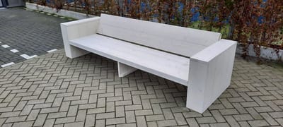 Loungebank "Garden" van White Wash steigerhout 240cm 4 persoons bank