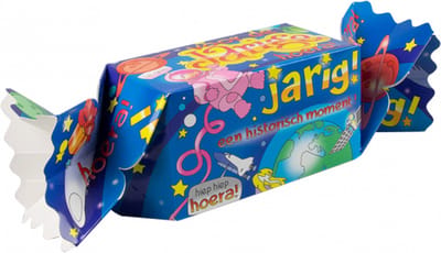 Snoeptoffee - Jarige - Gevuld met Snoep - In cadeauverpakking met gekleurd lint