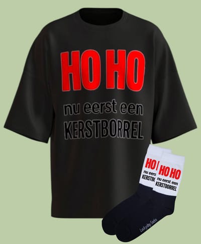 Kerstshirt - Kerstborrel Kerstcadeau - Foute kerst trui - Kerst tshirt - Gift set met kerstsokken - Grappige kerstkleding - Kerst shirt voor man en vrouw - Kerst shirt voor dames en heren - LuckyDaySocks - Maat S