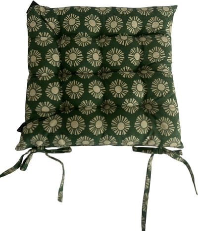 Mica Kumara Stoelkussen Donkergroen 46x46x7 cm – Comfortabel Tuinstoelkussen met Vulling en Touwtjes