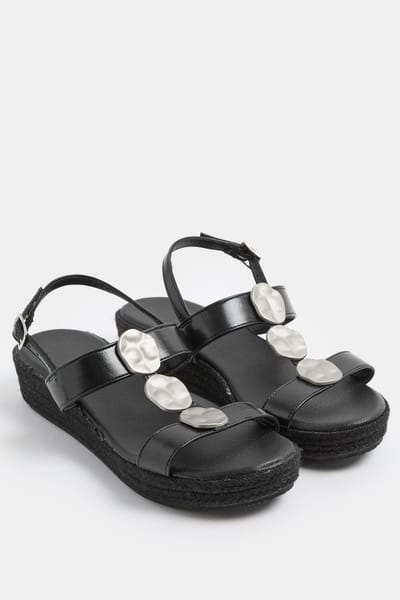 Yours Zwarte Sleehaksandalen Met Gehamerde Schijfjes In Brede Epasvormsize 37EEE