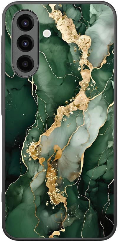 Leuke Telefoonhoesjes - Hoesje geschikt voor Samsung Galaxy A26 - Marmer groen goud - Backcover zwart - Marmer - Groen, Goud