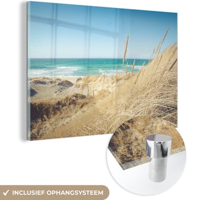 MuchoWow® Glasschilderij 120x80 cm - Schilderij acrylglas - Strand - Duin - Noorwegen - Foto op glas - Muurdecoratie woonkamer - Wanddecoratie slaapkamer - Schilderijen