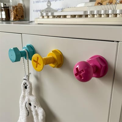 3 stuks/set Schroeven Kleefhaken Creatieve Haken Wandhaken Kledinghaken Achter Deuren Sterke Kleefkracht Geen Boren Schattige Kinderhaken veelkleurig