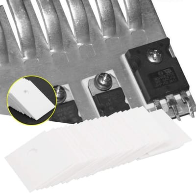 Allecto Plus - Aluminiumoxide Keramische Plaat 37 mm Gat Koelkussen - 100 stuks - Isolatieplaat voor MOS-transistor IGBT - 17 x 22 x 1 mm - Hoge Hardheid - Hoog Smeltpunt.