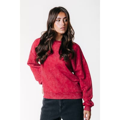 Colourful Rebel Rebel Braid Acid Wash Dropped Shoulder Sweat Medium Red Size: XS | Long-Sleeved Tops Outlet | Dames | Rood