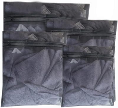 4-delige set - Waszak - Wasnet - Waszak met rits - Machinewasbaar - Reisorganizer - Geschikt voor lingerie, bh's, shirts, truien, sokken en sneakers - Zwart