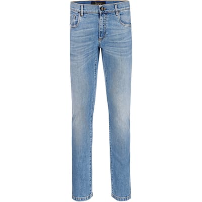 Jeans Recht Model