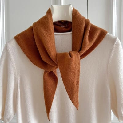Écharpe d'hiver en laine pour femme Longue écharpe bandeau chaude Hijab Étole unie pour femme Châle wrap Pashmina Bandana Foulards de tête 37x70x110cm brown