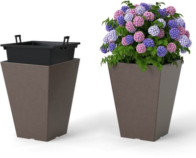 COSTWAY Plantenbakken met binnenpot, weerbestendig, bloempotten met afwateringsgaten, PP, bloempot voor tuin, terras, achtertuin, balkon, bruin, 25 x 25 x 35 cm