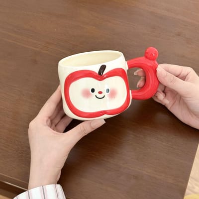Mug en Céramique Mignon Pomme avec Couvercle Cuillère Tasse à Boire Eau Tasse à Café Lait pour Petit Déjeuner Set Cadeau Souvenir Pratique 301-400ml