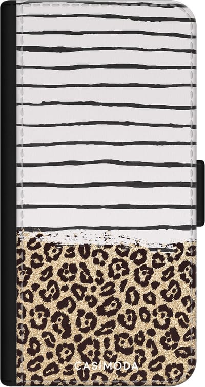 Casimoda® bookcase - Geschikt voor iPhone 11 - Hoesje met pasjeshouder - Luipaard strepen - Bruin/beige - Kunstleer