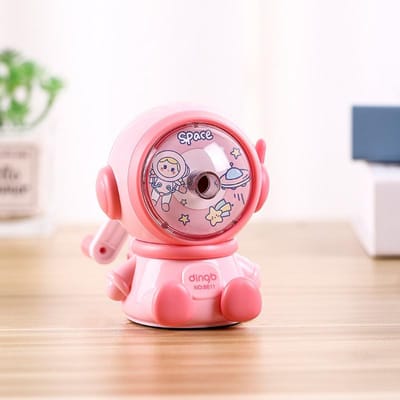 1Pc Astronaut Cartoon Puntenslijper Studenten Puntenslijper Hand Crank Handmatige Puntenslijper Potloodsnijder Voor School roze