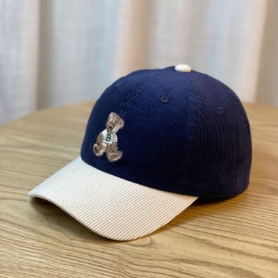 Baseballpet voor Dames Nieuwe Kleurblokkering Kleine Bruine Beer Lente en Herfst Corduroy Gezicht Tonend Kleine Trendy Merk Baseballpet Mannen M（56-58cm）