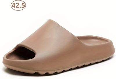 Bovista Comfortabele Slippers - Badslippers - Teenslippers - Anti-Slip Slides - Flip Flops - Stevig Voetbed - Lichtbruin - Maat 42.5