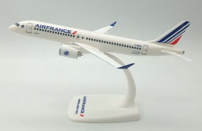 Schaalmodel vliegtuig Air France Airbus A220-300 schaal 1:200 lengte 19,25cm