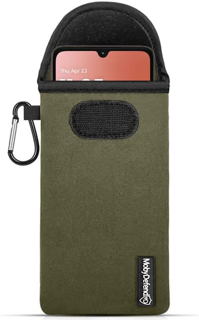 MobyDefend Hoesje - Geschikt voor Motorola Moto G06 / Motorola Moto G06 Power - Neopreen Pouch Met Karabijnhaak - Insteek - Riemlus - Groen
