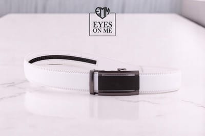 Witte lederen riem zonder gaatjes met automatische gesp voor heren ( model N323 )