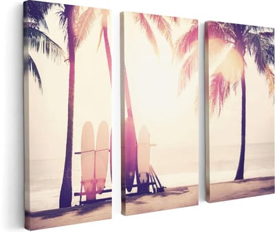 Artaza Canvas Schilderij Drieluik Tropisch Strand Met Surfborden - 120x80 - Foto Op Canvas - Canvas Print