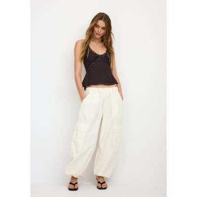 Stradivarius Haltertop met kanten detail  Bruin S