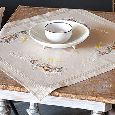 Vervaco - Tafelkleed kit - Kerst - Winterlandschap met ster - PN-0179557 - Borduren - Borduurpakket - Borduurpakket volwassenen - Borduurpakket kind