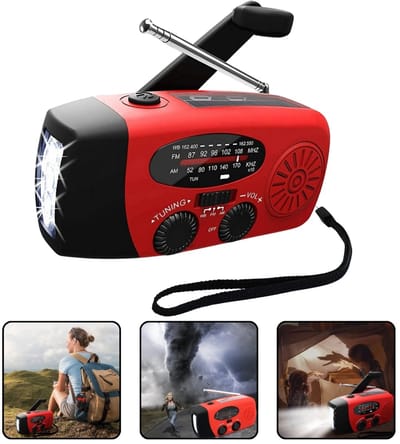 Multifunctionele FM Radio - Oplaadbaar via USB, Zonne-energie & Handmatig - 3 LED-Zaklampen & Powerbank - Compact en Waterbestendig - Ideaal voor Kamperen, Wandelen en Noodsituaties