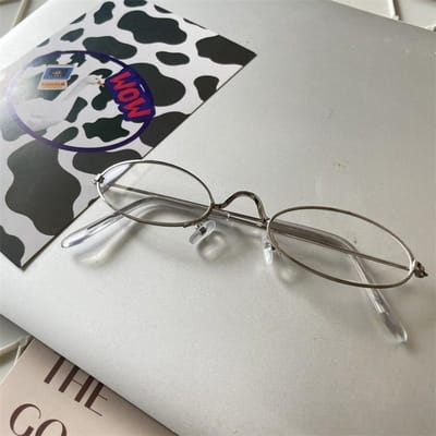 Ovaal Klein Montuur Goud Plat Licht Bril voor Vrouwen Anti Blauw Licht Japanse Harajuku Literaire Bril Y2k Cosplay Bril Trend