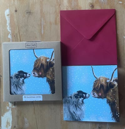 Alex Clark Kerstkaarten Schaap en Hooglander ~Festive Farm'