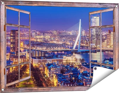 Gards Tuinposter Doorkijk Rotterdamse Skyline met de Erasmusbrug - 90x60 cm - Tuindoek - Tuindecoratie - Wanddecoratie buiten - Tuinschilderij