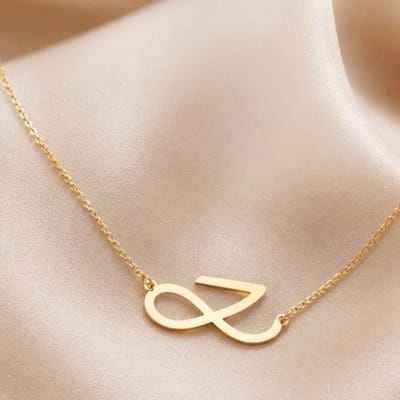 Golden Era Ketting | Goud Ketting 45 cm | K-Pop Geïnspireerde Ketting | Golden Solo Album Geïnspireerde Hanger | Cadeau voor K-Pop Fans | ARMY Sieraden