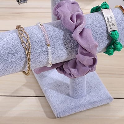 Scrunchies Armband Display - Houders Organizers - Sieraden Presenteren - Zacht Lint Materiaal - 26x20x14 cm - Grijs