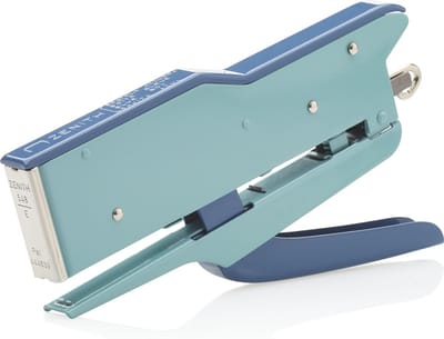 Zenith 548E - Nietmachine - Metaal - Blauw - Capaciteit 100 nietjes 130/Z 4mm of 130/Z.6 - Nietvermogen van 15 tot 30 vellen