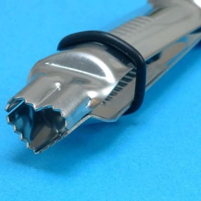 PME Heart Shape Serrated Crimper 3/4