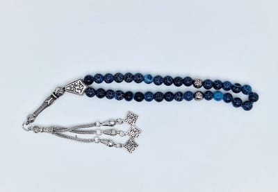 Handgemaakte tesbih "tasbih" natuursteen "Blauwe harmonie" - Aantal kralen 33 - Diameter kralen 8 MM - met metaal tassel "model 8" - Een mooi cadeau-idee