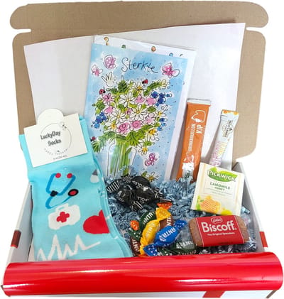 Cadeau box – Beterschap – Ziek - Sterkte - Verrassings Pakket – Gift box – Grappig - Cadeau voor vrouw man – Kado – Sokken - Verjaardag cadeau – Geschenkdoos – Maat 36-40