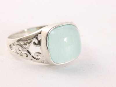 Fijne opengewerkte zilveren ring met aqua chalcedoon - maat 17.5