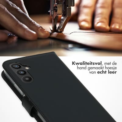 Selencia Hoesje - Geschikt voor Samsung Galaxy A34 (5G) - Echt Lederen Bookcase - Zwart