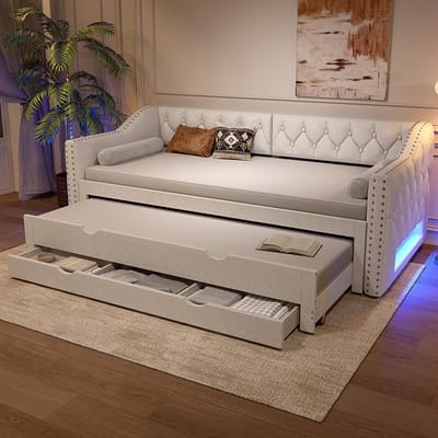 Pugsdrly Gepolsterde dagbed 90x200 met ledverlichting, uitschuifbed en drie lades, beige