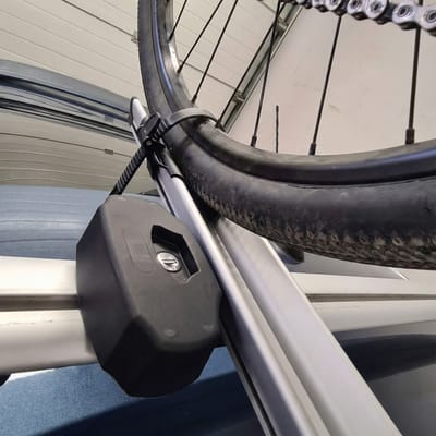 Dakdrager fietsendrager HAKR SPEED ALU aluminium zilver + slot