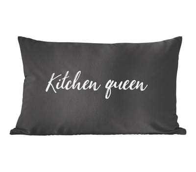 Sierkussens - Kussentjes Woonkamer - 50x30 cm - Quotes - Kitchen Queen - Vrouwen - Inductiebeschermer - Inductie Kookplaat