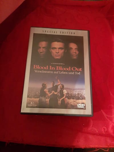 Blood In Blood Out - Verschworen auf Leben und Tod