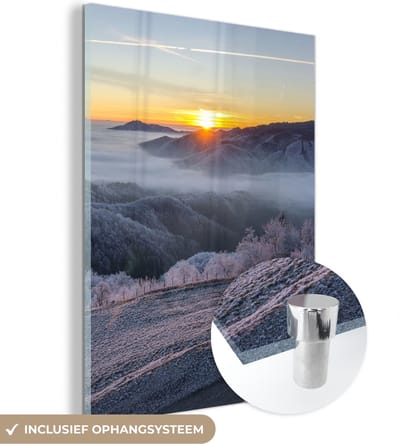 MuchoWow® Glasschilderij 30x40 cm - Schilderij acrylglas - Winter - Bergen - Zon - Avond - Foto op glas - Schilderijen