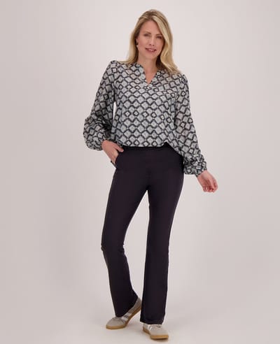 Broek Zwart van Je m'appelle - Travelstof- Maat L