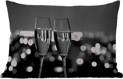 Buitenkussens - Tuin - Bubbels - Proosten - Champagneglazen - Stadslichten - 50x30 cm
