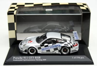 Porsche 911 GT3 RSR Spielwarenmesse Nürnberg 2009 - 1:43 - Minichamps